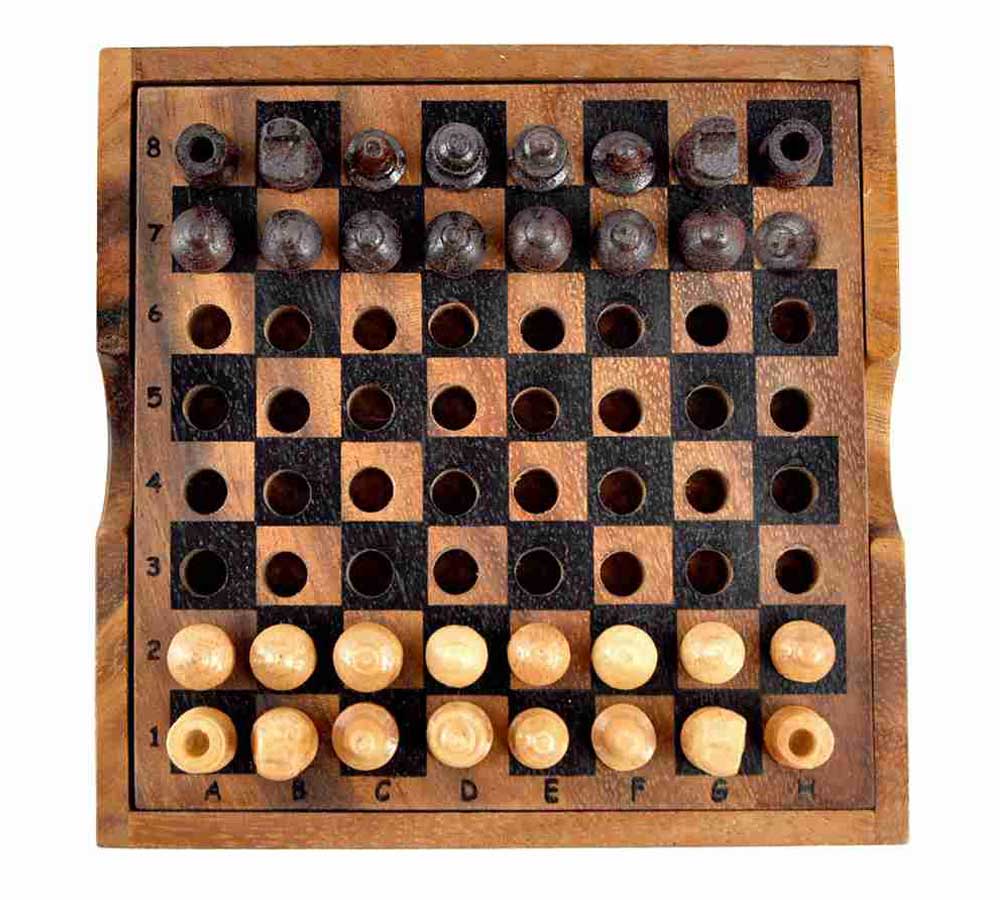 Chess for travellers